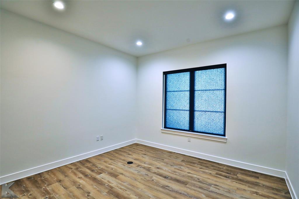 Antilley Road West Add - Commercial Lease