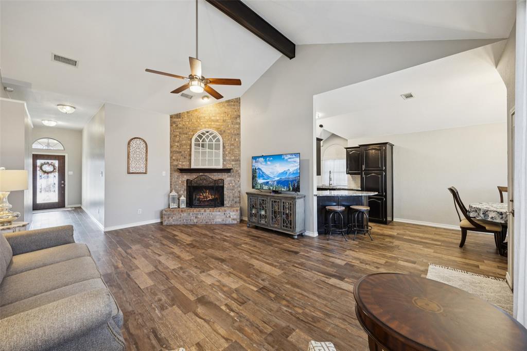 6641 Sunny Hill Drive