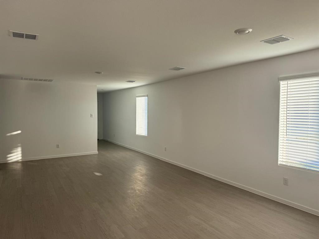 Mobberly Farms Ph 2 - Residential Lease