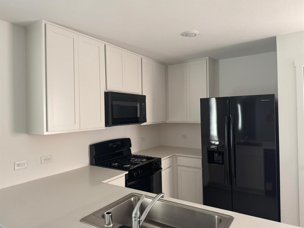 Mobberly Farms Ph 2 - Residential Lease