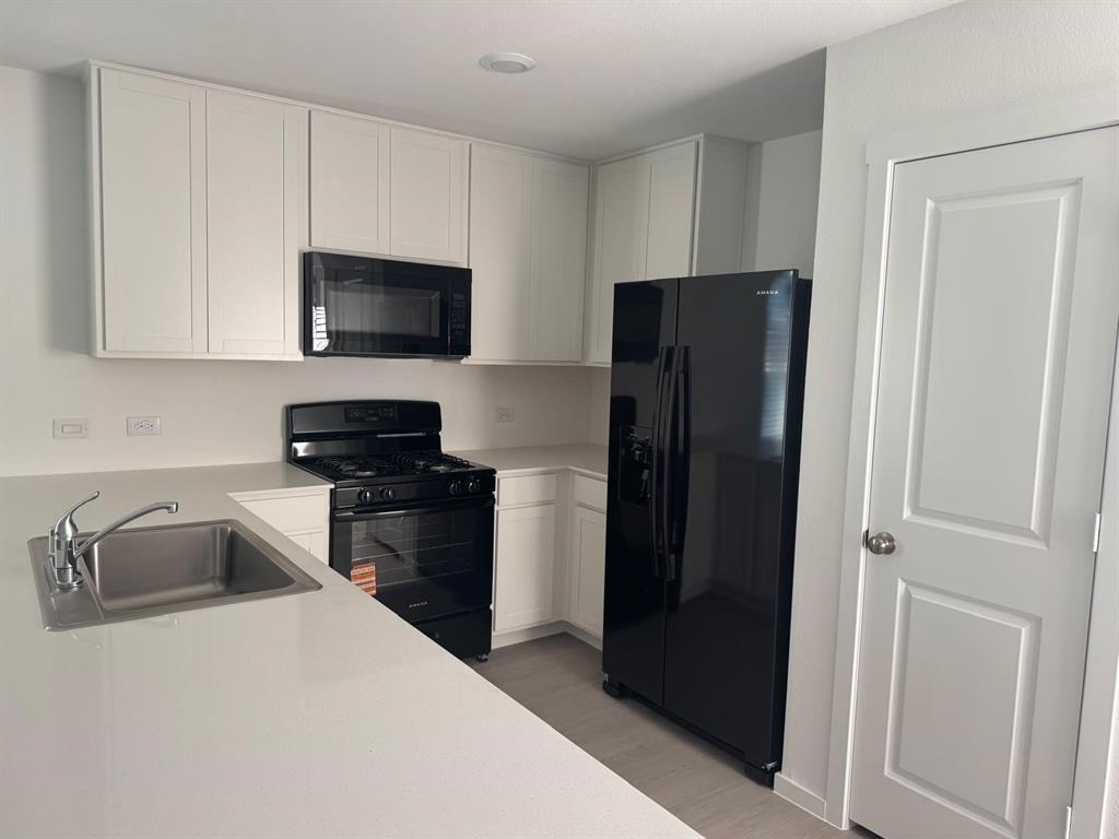 Mobberly Farms Ph 2 - Residential Lease