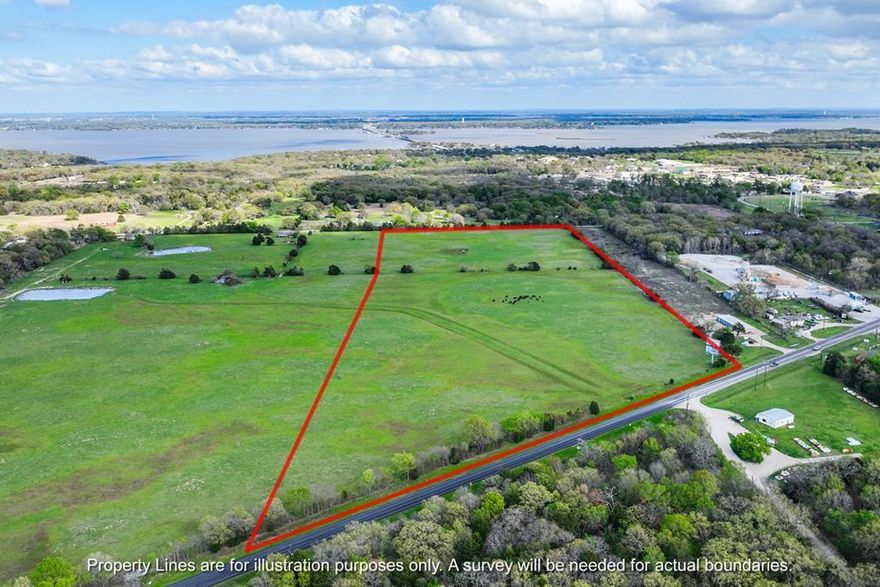 Attention developers! This 30.68-acre property in the City of Seven Points, Henderson County, boasts a level terrain, making it an ideal location for development. Situated just a few minutes from Cedar Creek Lake and offering 900ft of road frontage on HWY 274 with a second access on Pritchett Lane, this property presents an opportunity to establish an RV park, business, or upscale neighborhood with ease. Additionally, the property is located within the City Limits of Seven Points, which offers proximity to shopping amenities and a private neighborhood feel. Currently, the land is being used for hay production, and there is no known flood zones or restrictions. Water supply is available from West Cedar Creek MUD, and power is accessible from Trinity Valley Electric. This prime location awaits your vision and development plans.