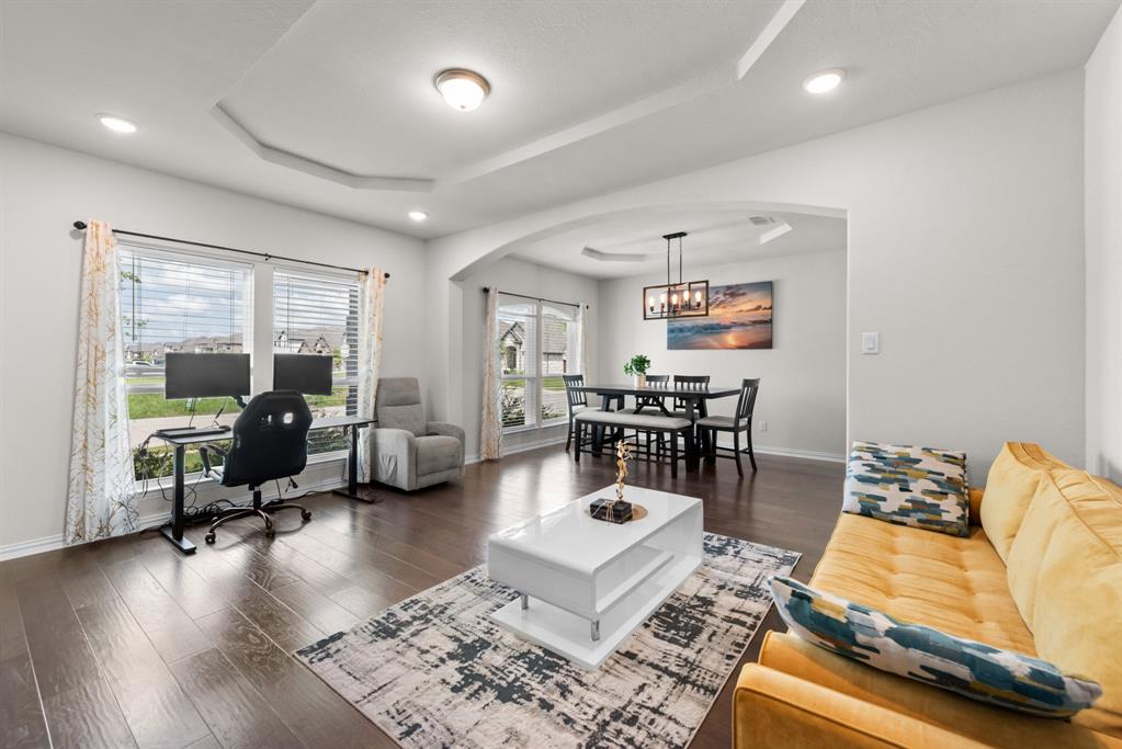 1338 Chisos Way