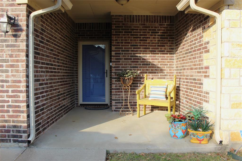 01 Garden Place Add Ph 02 - Residential