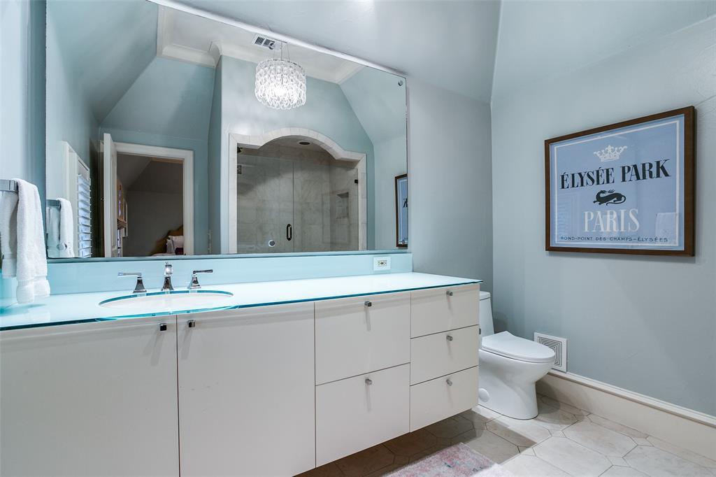 Windsor Place - Residential