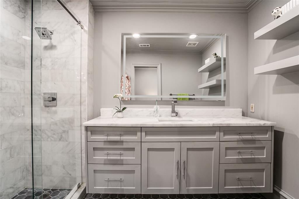 Windsor Place - Residential