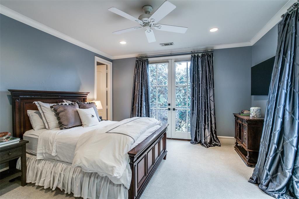 Windsor Place - Residential