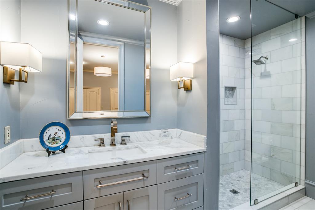 Windsor Place - Residential