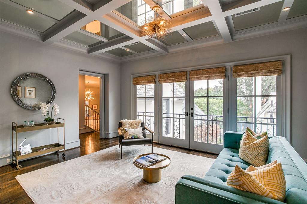 Windsor Place - Residential