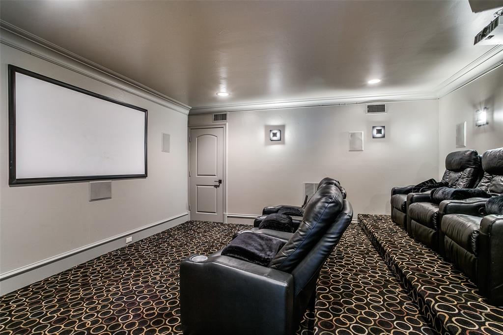 Windsor Place - Residential