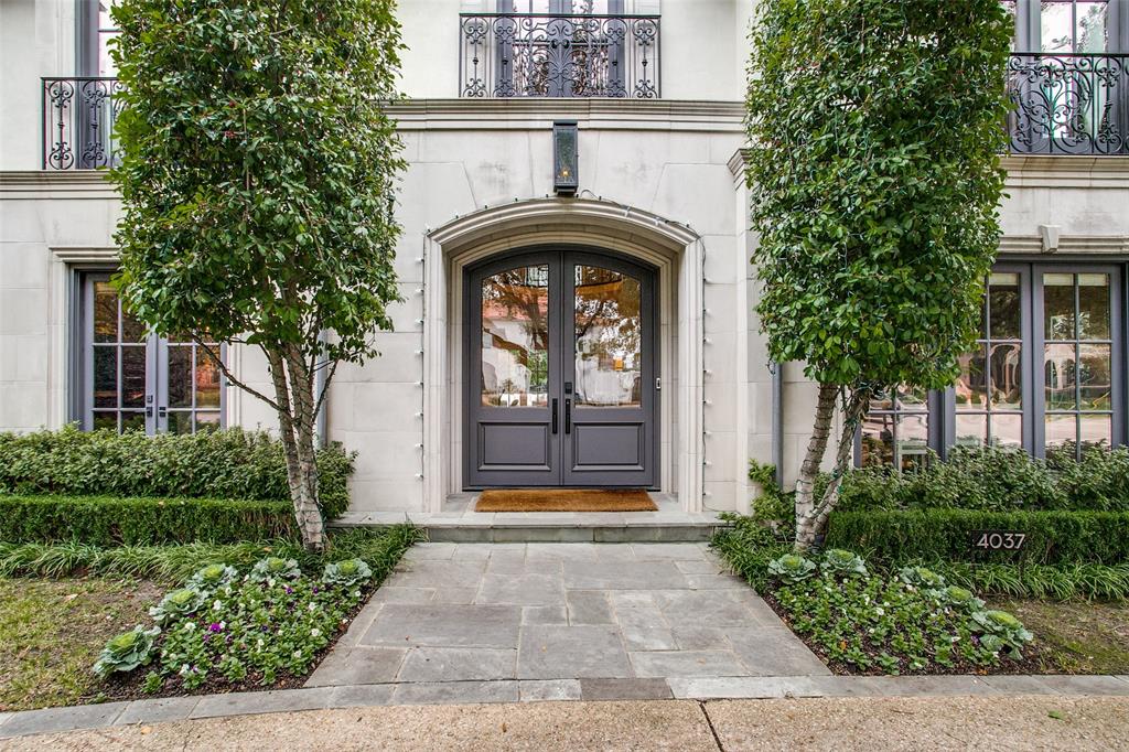 Windsor Place - Residential