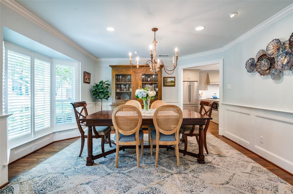 7127 Stonetrail Drive