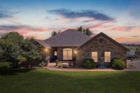 2305 Wills Way Drive Granbury TX 76049