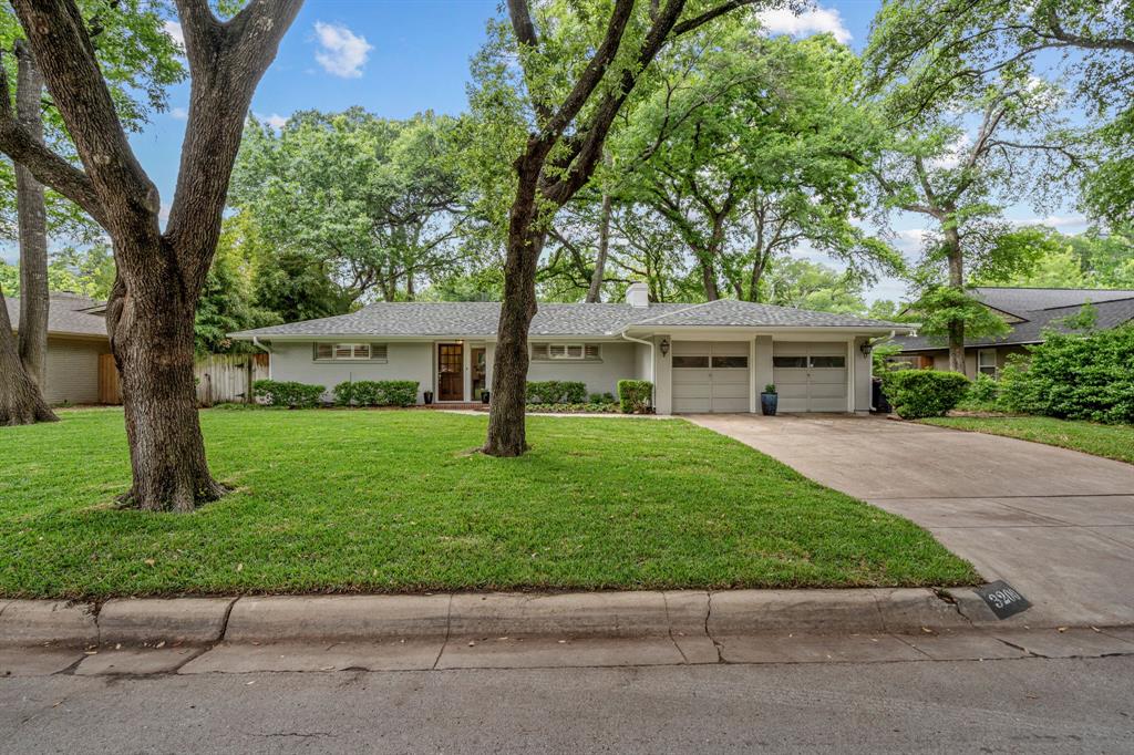 3200 Spanish Oak Drive