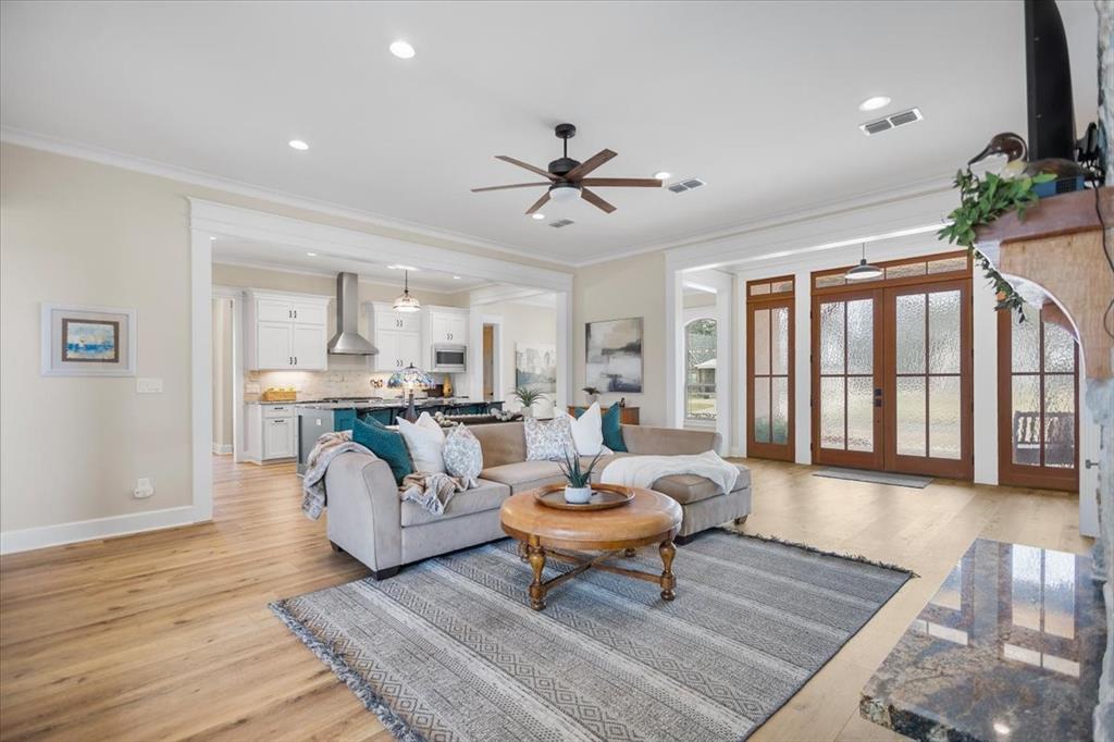 Hideaway - Residential