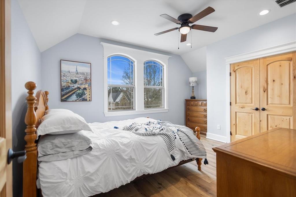 Hideaway - Residential