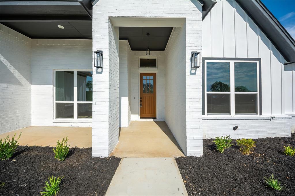 112 Dubois Road