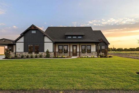 Photo of 860 Alondrita Street, Celeste, TX 75423 (MLS # 21153786)