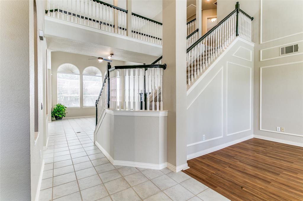 408 Crestview Point Drive