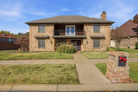 2015 Wimbledon Drive Arlington TX 76017