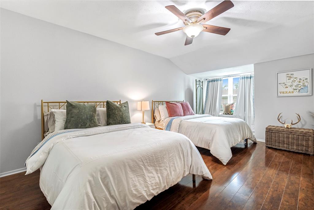 Brooktown Twnhs - Residential