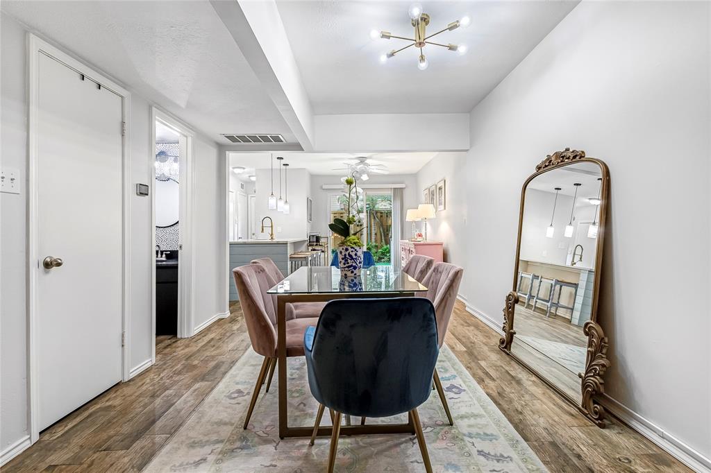 Brooktown Twnhs - Residential