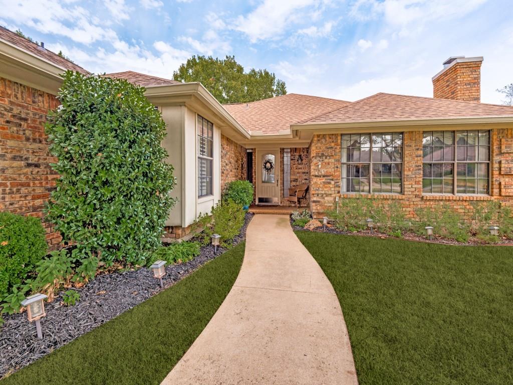 2213 Ridgewood