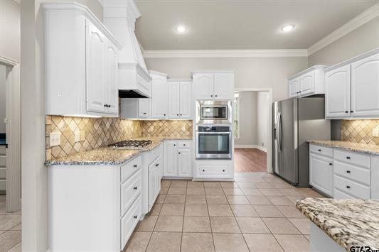 1463 Elk River Road