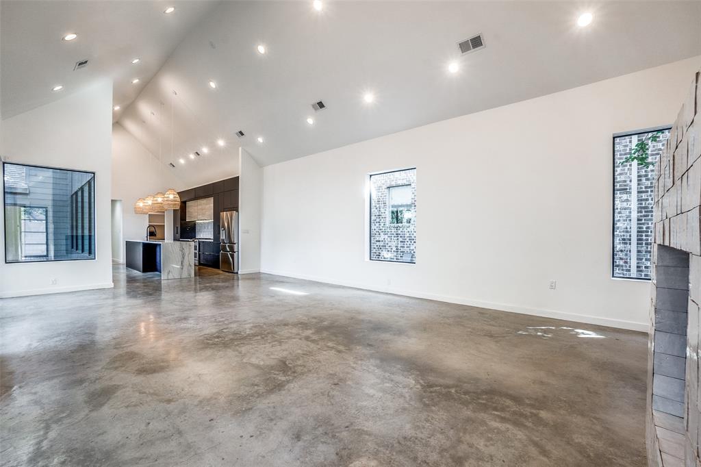 Llano Place - Residential Lease