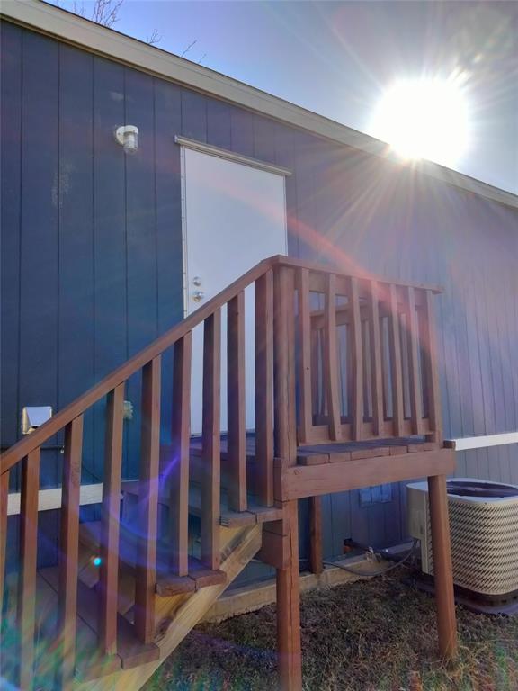 709 N Collins Freeway 70