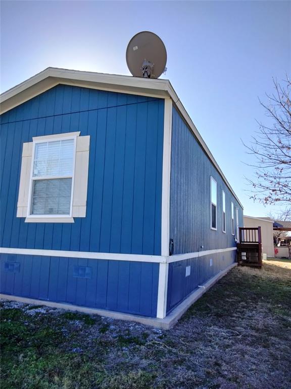 709 N Collins Freeway 70