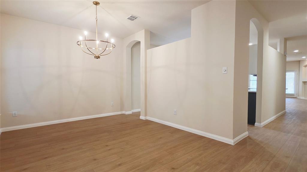 Meadows Of Roanoke Ph II - Residential Lease