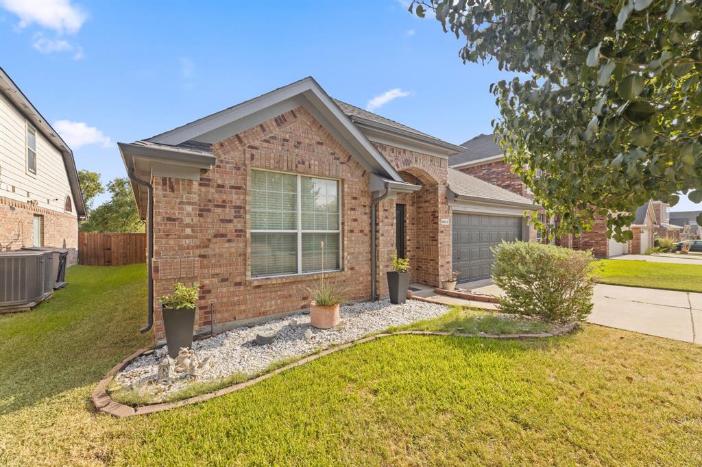 4849 Summer Oaks Lane