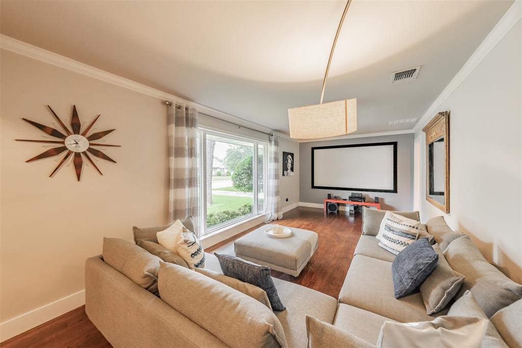 3249 Regent Drive