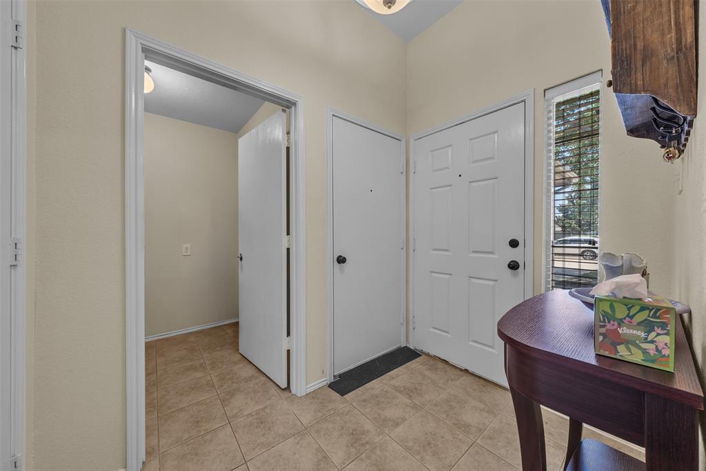 5909 Colebrook Court