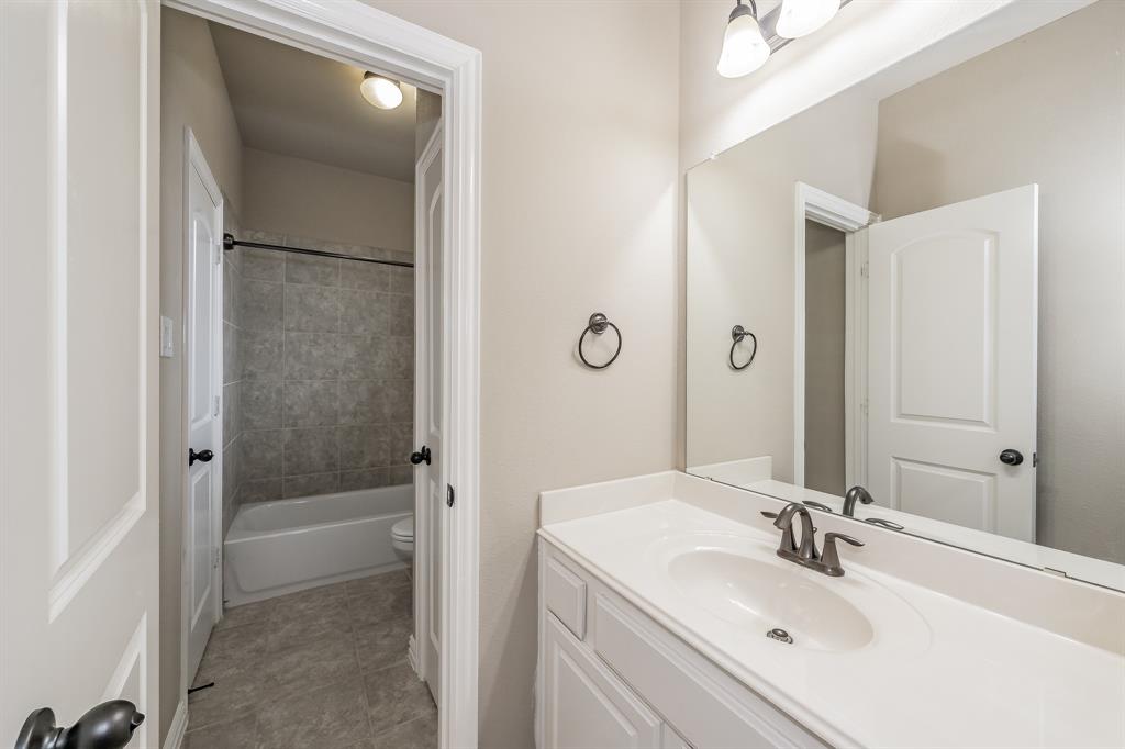 Fall Creek Ph 1 - Residential Lease