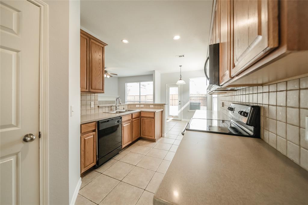 Fountainview Ph Three - Residential Lease