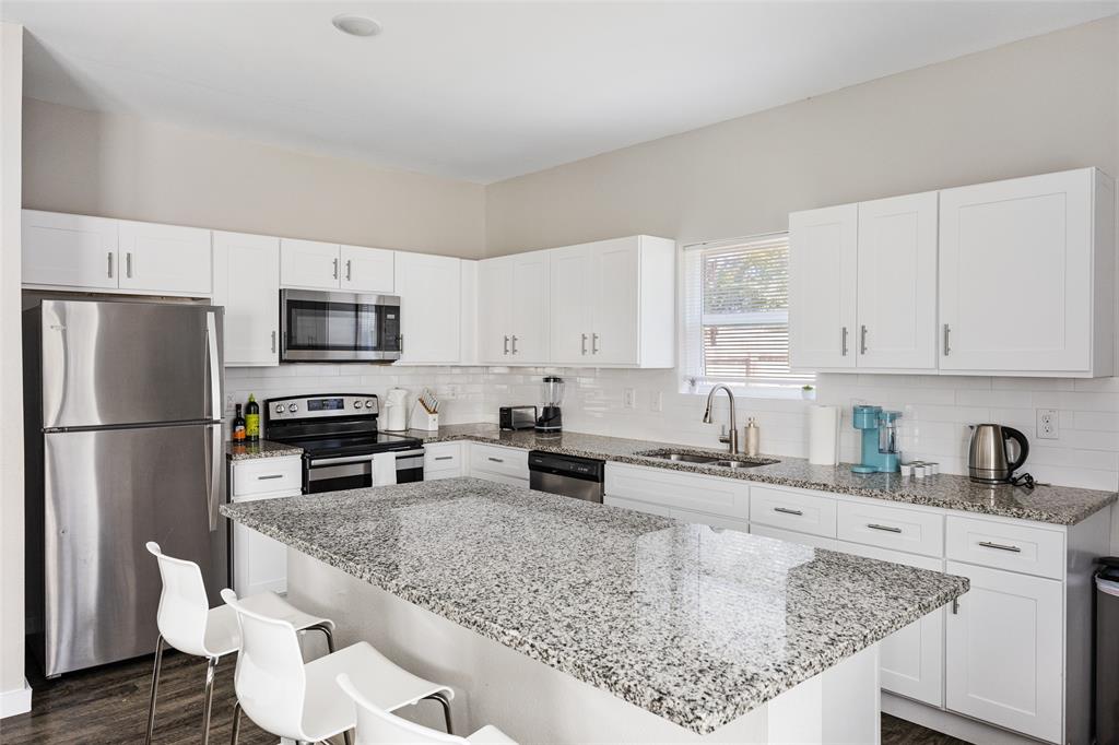 Ervay Place - Residential