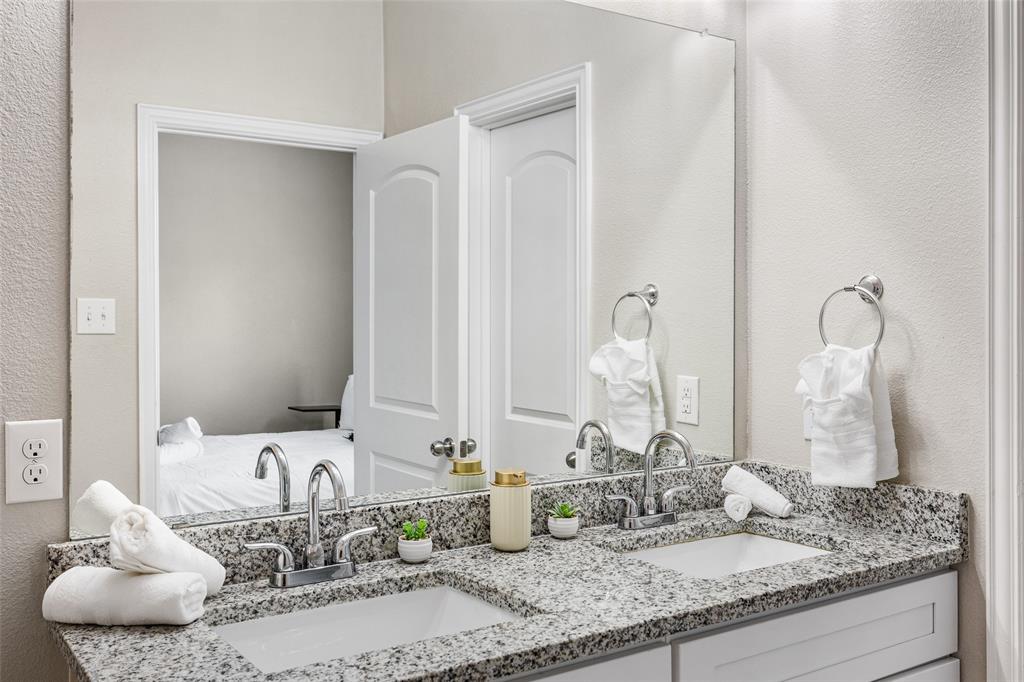 Ervay Place - Residential