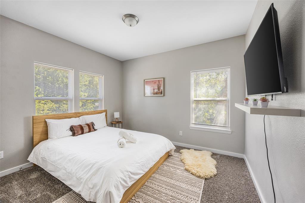 Ervay Place - Residential