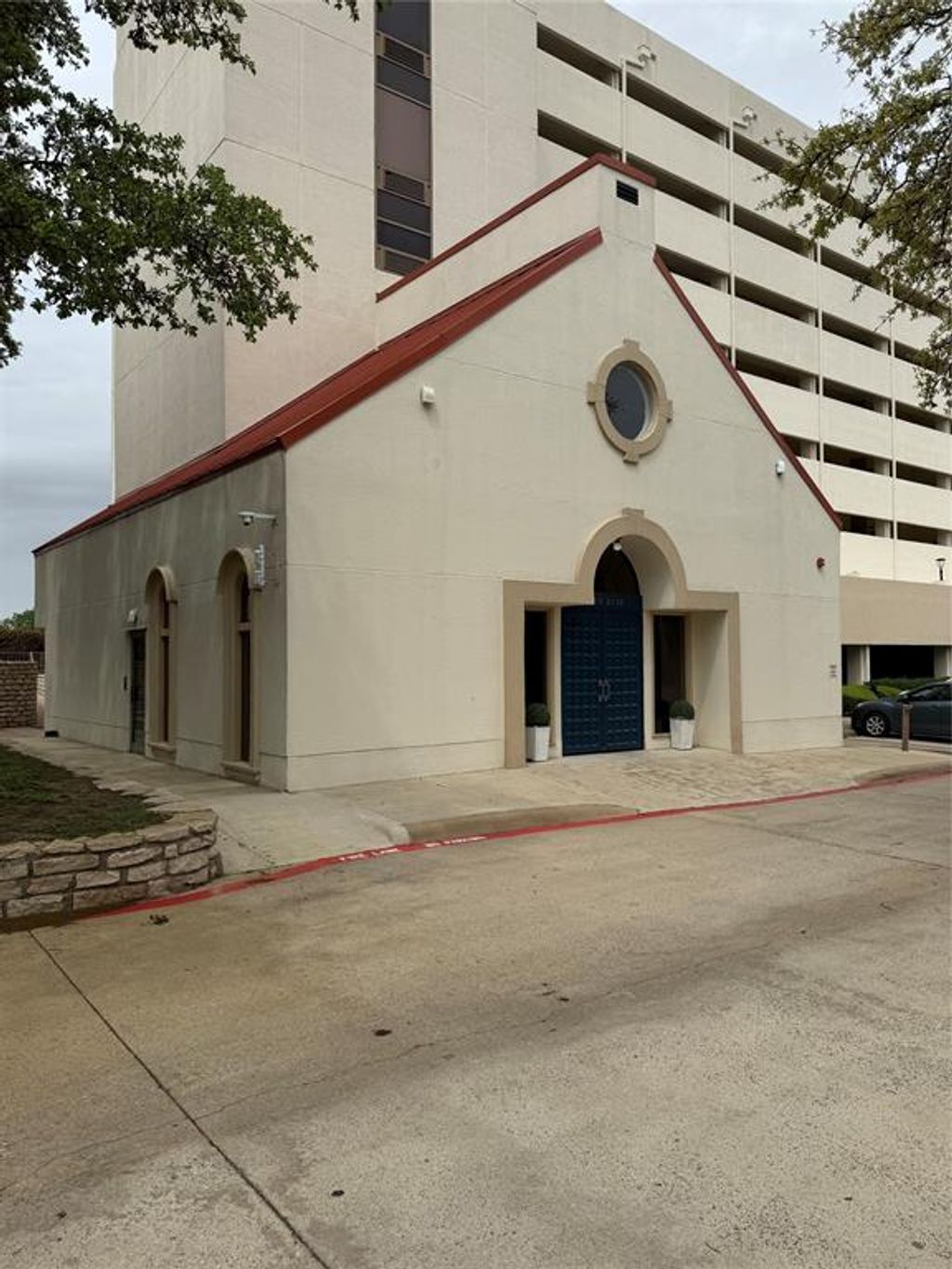 Photo of 2122 Reflection Bay Drive, Arlington, TX 76013 (MLS # 21253394)