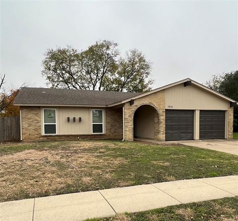 7029 W Cleburne Road Fort Worth TX 76133