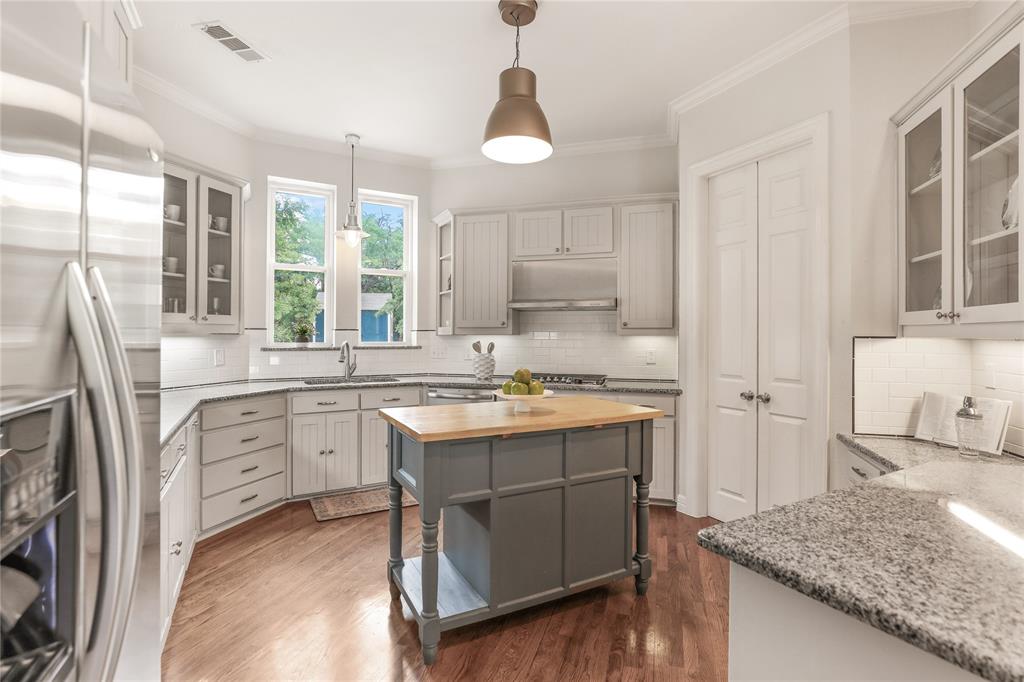 Spring Mountain Ranch - Residential