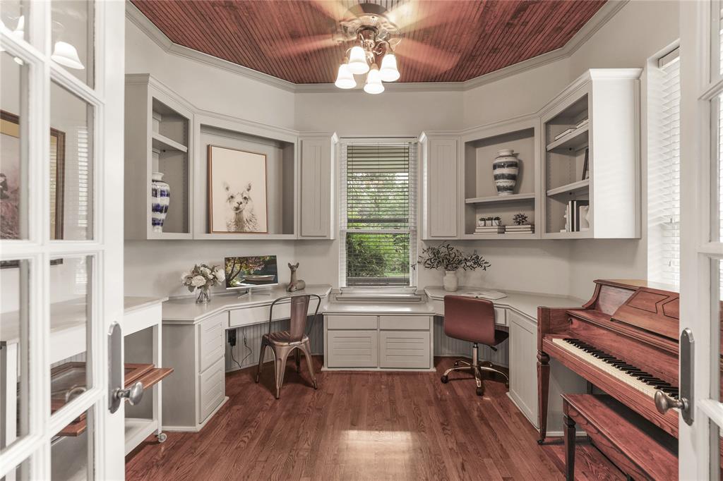 Spring Mountain Ranch - Residential