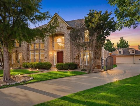 Photo of 2533 Green Oak Drive, Carrollton, TX 75010 (MLS # 21247343)