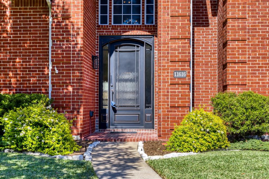 11616 Meridian Drive