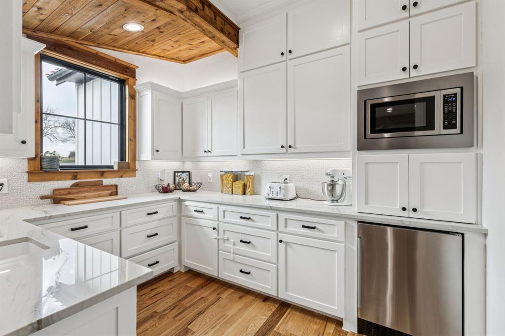 J L Tarry Surv Abs #906 - Residential