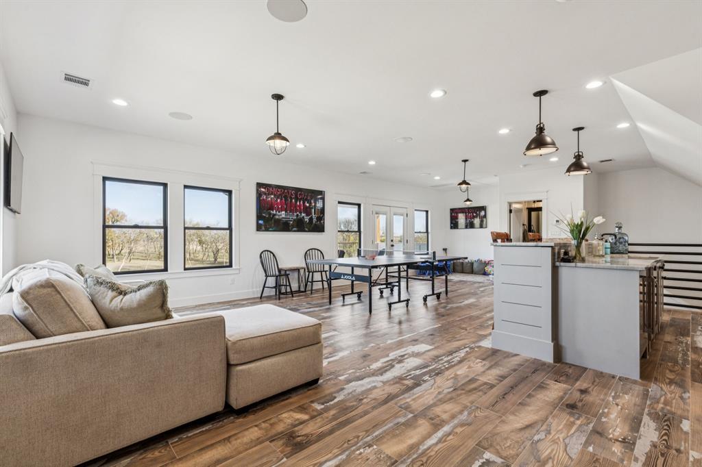 J L Tarry Surv Abs #906 - Residential