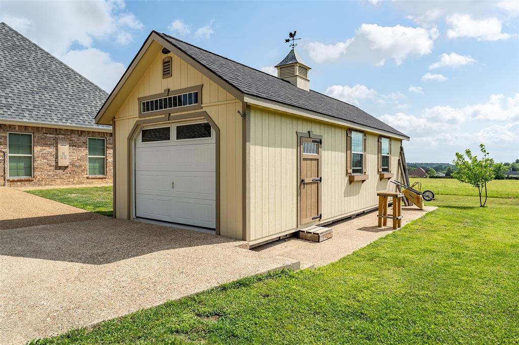 ABST A0018 T Quevado - Residential
