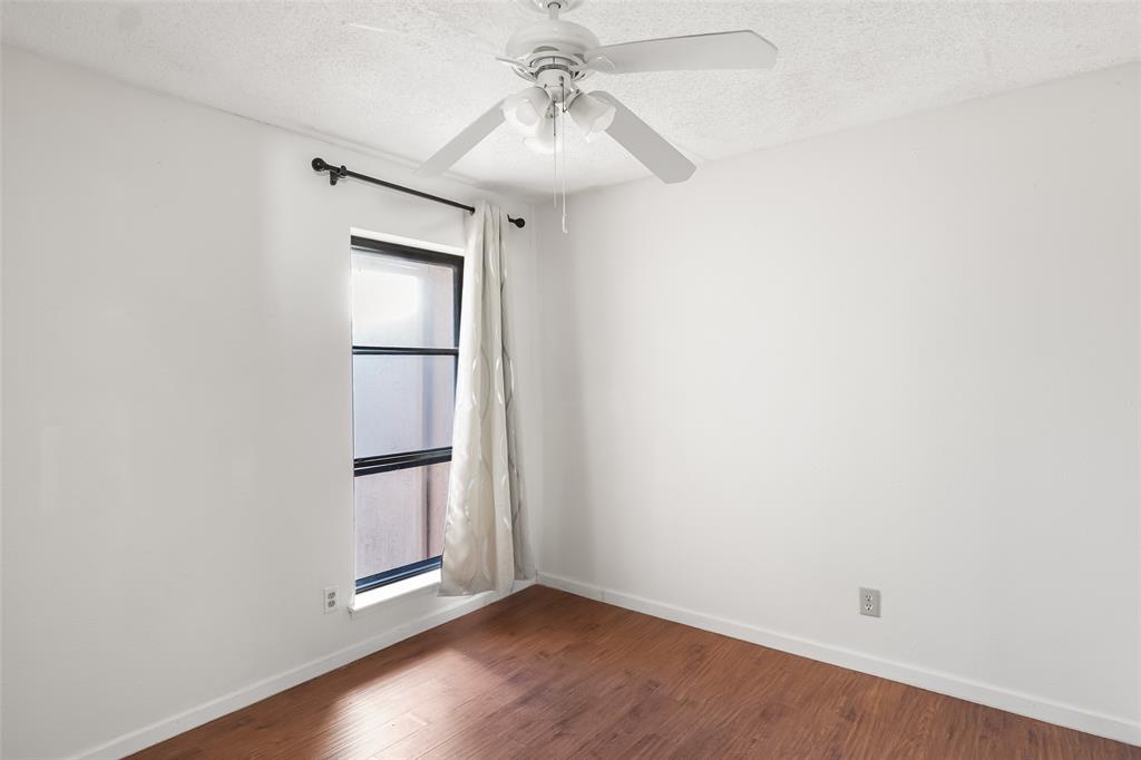 Centre Villa - Residential